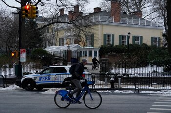 La Oficina del Alcalde de Nueva York ofrece un salario anual de USD 64.500 para el puesto de cocinero en Gracie Mansion (REUTERS/Bing Guan)