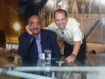 Escobar es reconocido por su importante trayectoria de más de 60 años en el periodismo deportivo de Colombia - crédito @ElGatoArceArce / X