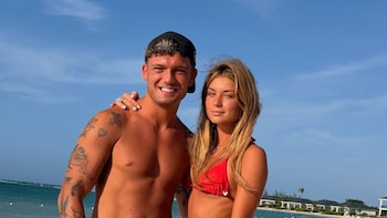 El romántico ida y vuelta entre Ian Lucas y su novia Renata Mónaco: “Sos un escandalo”