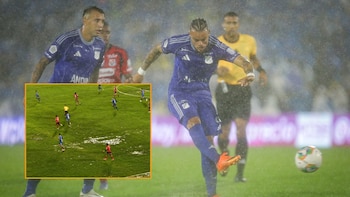 La sarcástica felicitación de Carlos