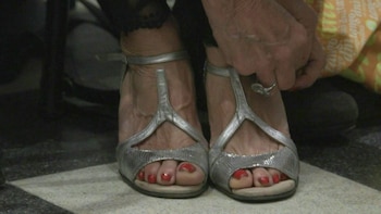 La docente contraatacó con una