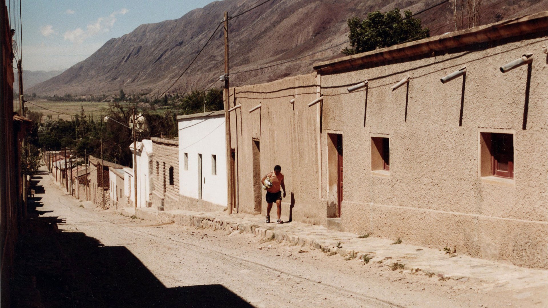 “Fotografió pueblos pequeños con una atención puesta en la arquitectura, las líneas y los espacios”, dijo