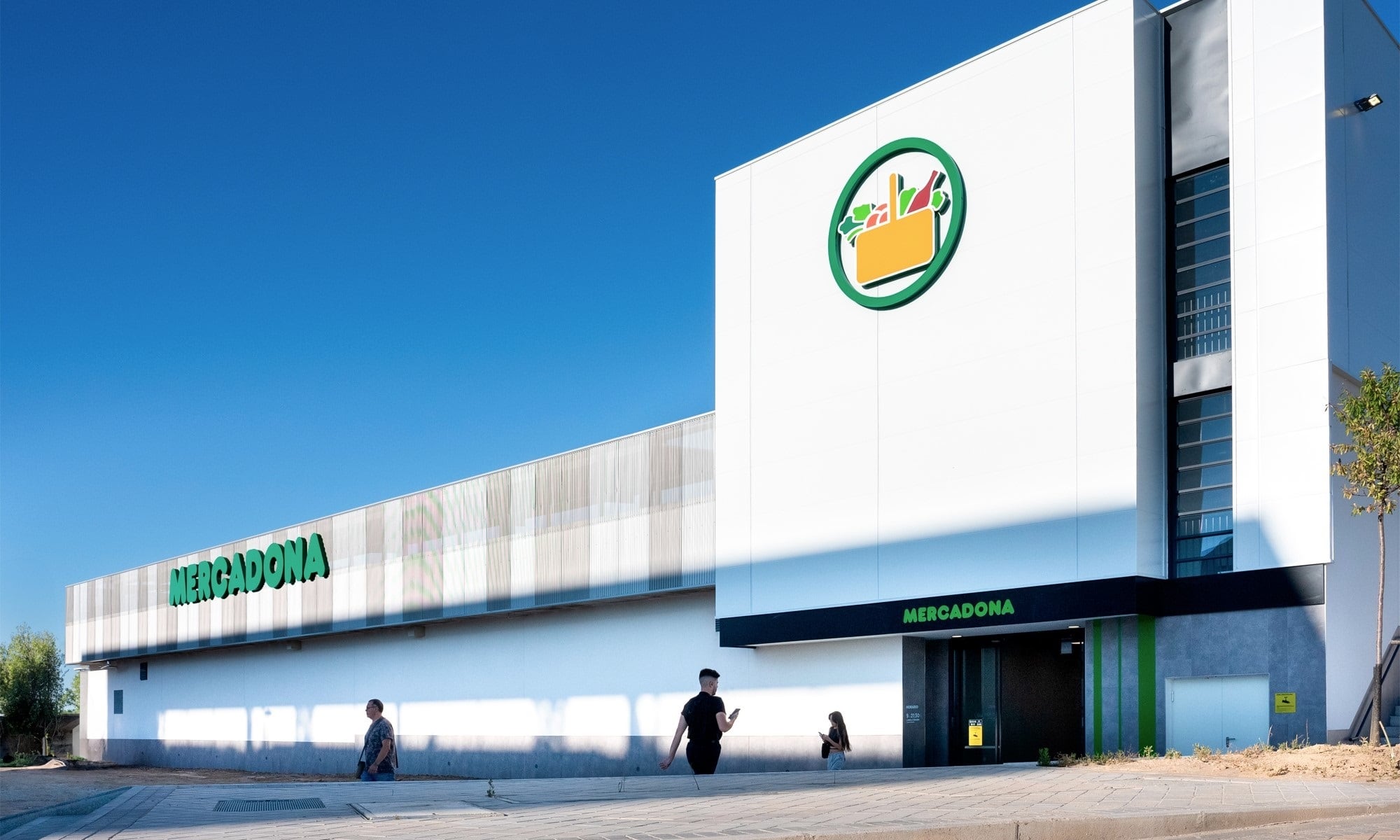 Qué supermercados abren el 1 de noviembre: horarios especiales de Mercadona, Carrefour, Lidl y demás para el puente de Todos los Santos