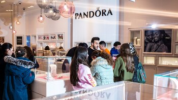 Pandora, la empresa joyera más