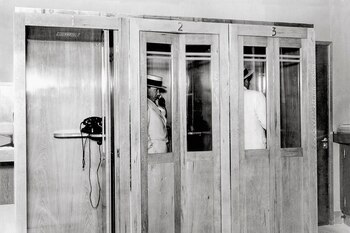 "Cabina telefónica"