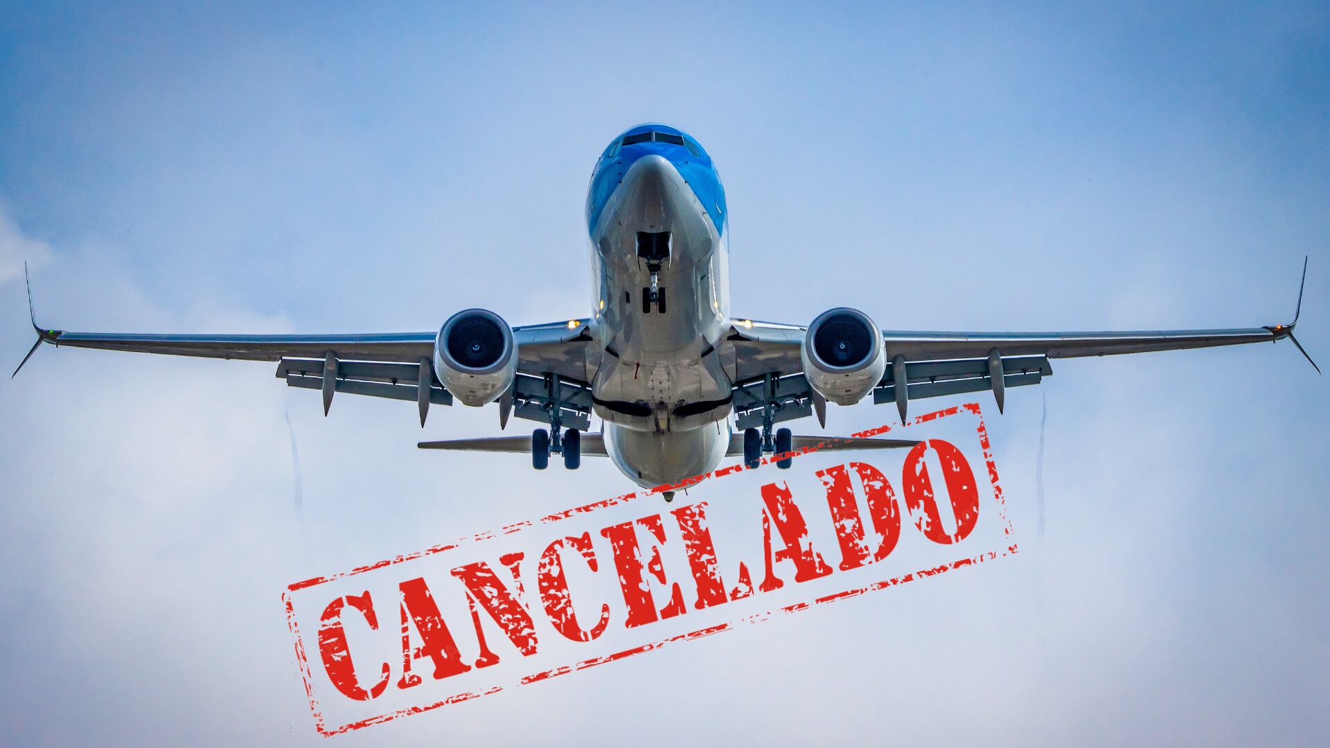 París advirtió que la alerta estadounidense podría generar cancelaciones en cadena entre aerolíneas y afectar la movilidad entre ambos países. - crédito Canva