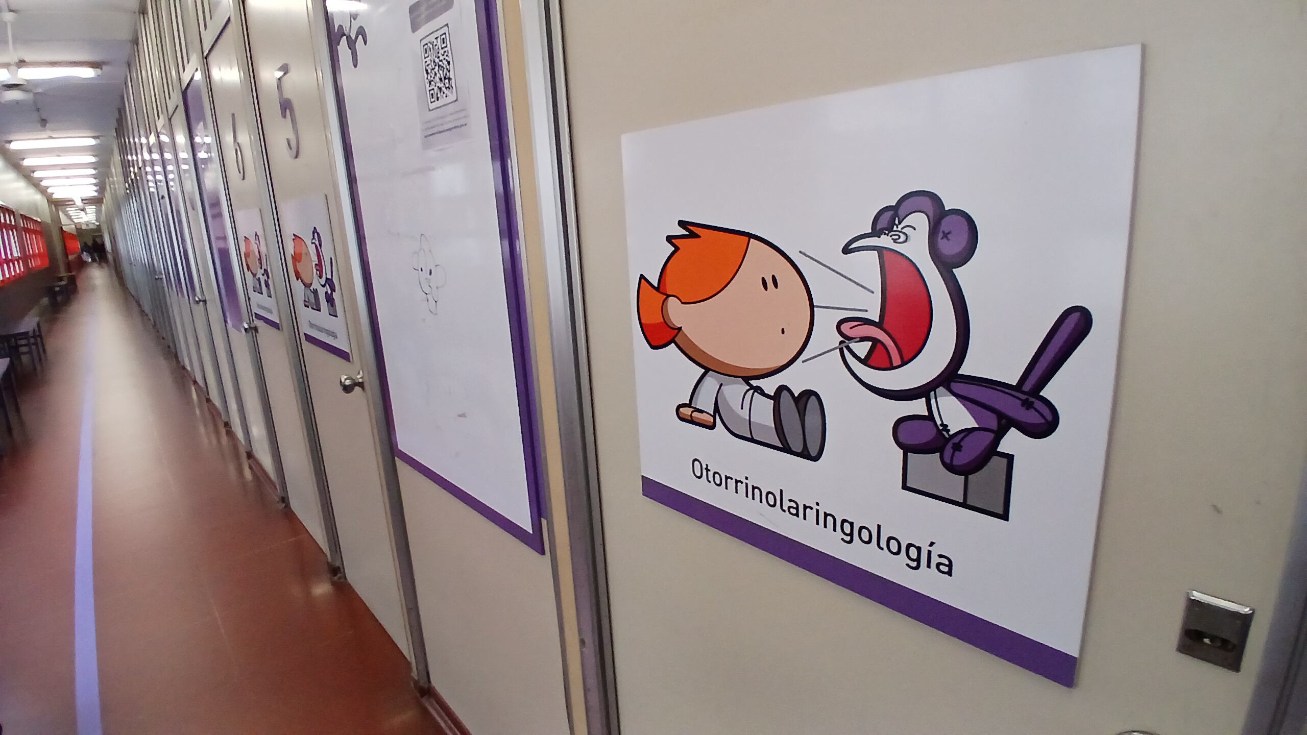 Los trabajadores de los diferentes equipos del Garrahan sienten orgullo de desempeñarse en este hospital. Soñaban con llegar acá y aseguran que, en salud pediátrica,