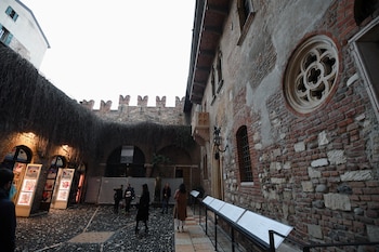 Las nuevas restricciones limitan a