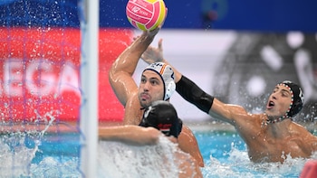 España se rehace ante Países