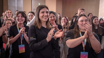 Aprendizaje, velocidad e impacto: los pilares de los jóvenes al elegir dónde trabajar