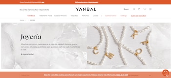 En un contexto lleno de especulaciones, la presidenta Dina Boluarte revela su preferencia por Unique, una marca de joyería accesible que redefine el concepto de lujo.
(Captura de pantalla)