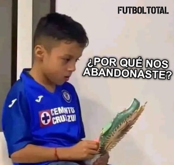Meme contra aficionados del Cruz