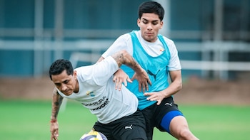 Yoshimar Yotún vuelve en Sporting