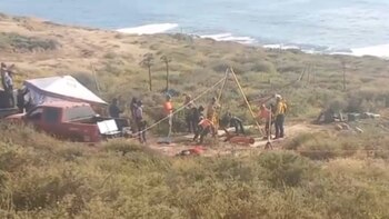 (X/@alexzepedaphoto)