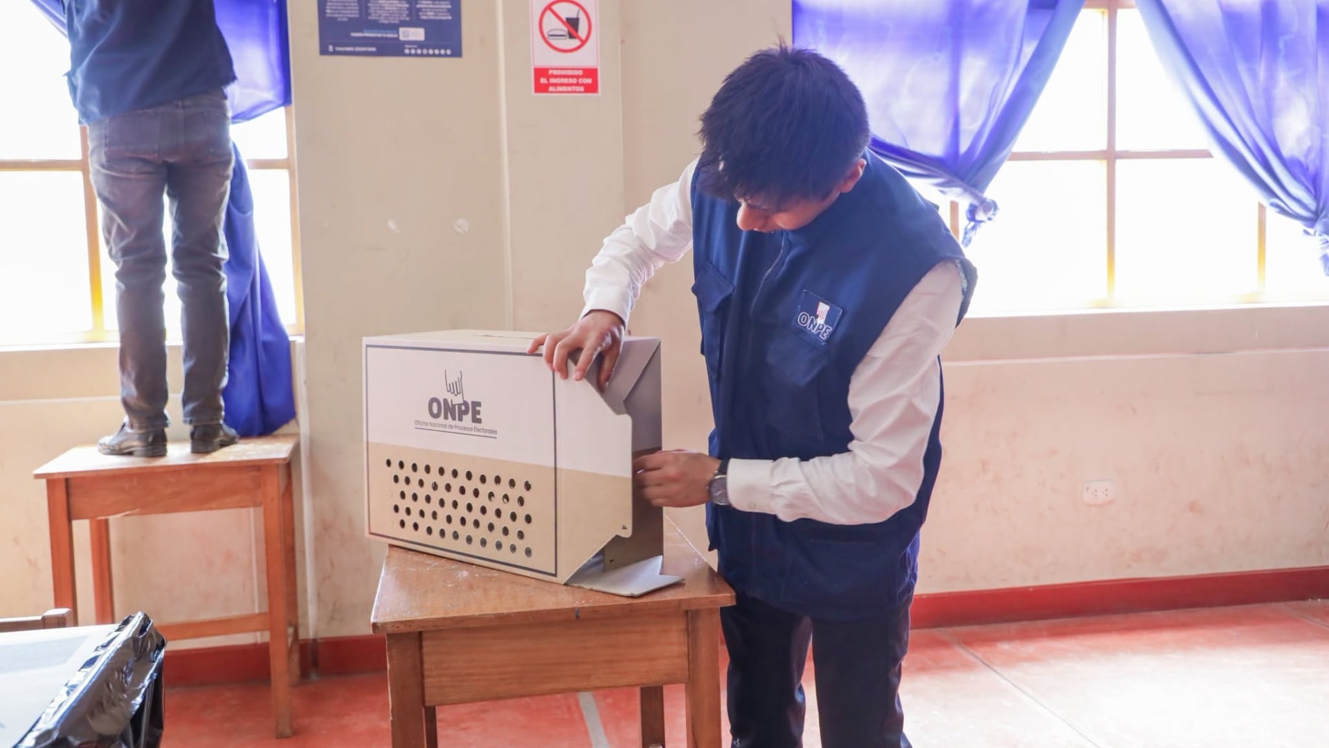 Con el objetivo de asegurar una jornada cívica ordenada, los organismos electorales han definido reglas indispensables para la ciudadanía. Foto: ONPE