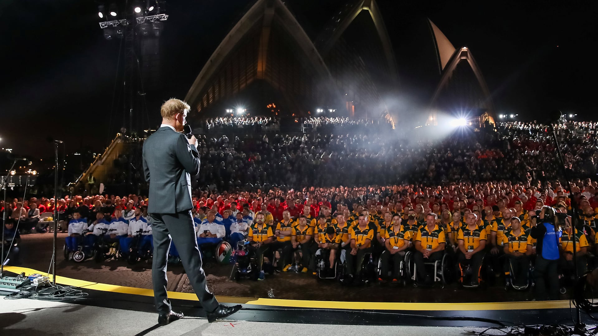 El príncipe Harry habló de su futuro hijo en la apertura de los Juegos Invictus (Chris Jackson/Pool via REUTERS)