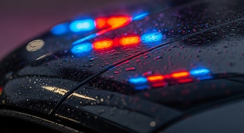 Las luces rojas y azules