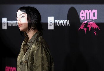 Billie Eilish robo las miradas