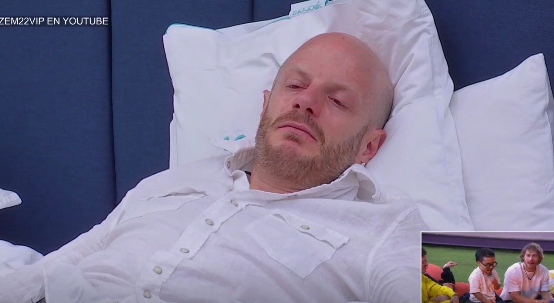 Facundo se aisló largo tiempo tras la llamada. (La Casa de los Famosos México, YouTube)