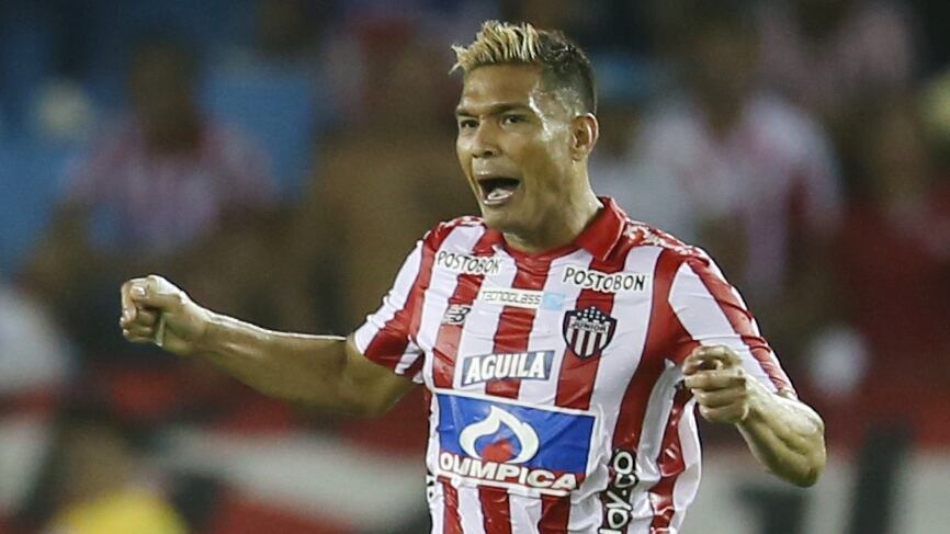 Teófilo Gutiérrez es uno de los ídolos de Junior de Barranquilla - crédito Luisa González/REUTERS
