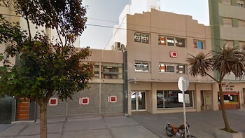 La fachada de Canal 10