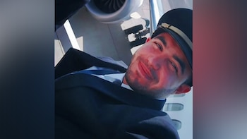 El copiloto de Flydubai que atacó al piloto durante el vuelo con destino a Tel Aviv publicó miles de mensajes sexistas y misóginos en redes sociales