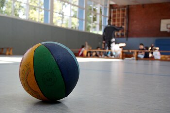 ILUSTRACIÓN - ¿Último en la