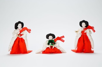 Ningyō: tradición y actualidad de las muñecas japonesas