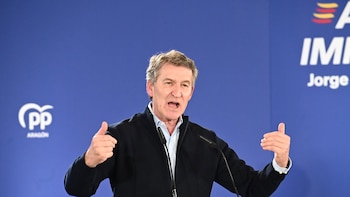 Feijóo promete prohibir el indulto