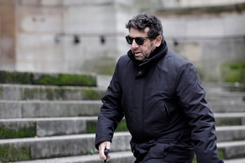 Patrick Bruel acusado de violación y agresión sexual