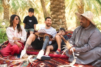La visita de Messi a Arabia Saudita terminó con una sanción de dos semanas por parte del PSG (Foto: Reuters)