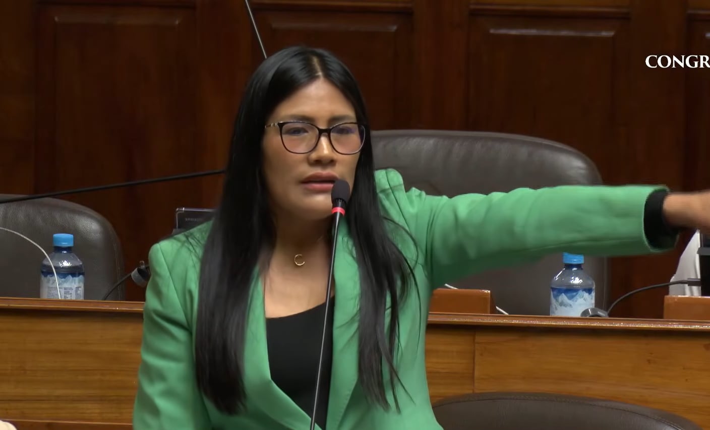 Diputada de JP desata risas en pleno: “A Keiko Fujimori la vemos haciendo ‘tap-tap a la pantalla’, ¿esa es su preocupación?"