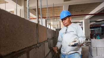 El Salvador: Dirección de Obras Municipales transferirá bienes a empresa constructora