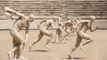 El atleta griego que corrió desnudo para ganar los Juegos Olímpicos porque perdió su taparrabos durante una carrera y convirtió el ‘fallo’ en una tradición olímpica
