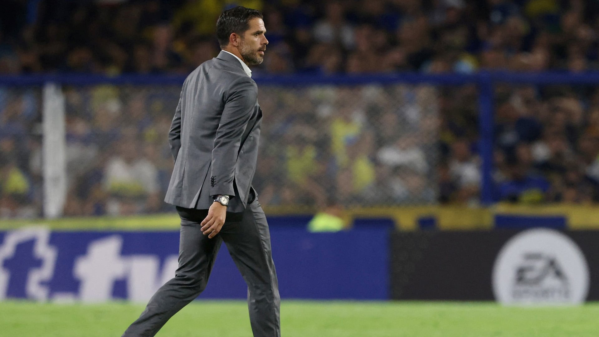 Tras ser destituido del Necaxa, Gago estudia una oferta de la U de Chile (REUTERS/Gonzalo Colini)