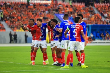 Miguel Murillo abrió el marcador para FAS, seguido por Jorge Cruz y Yan Maciel, quienes sentenciaron la victoria ante Águila en apenas 15 minutos. (Cortesía: La Primera)
