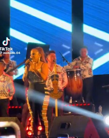 Marisol le dedicó canción a