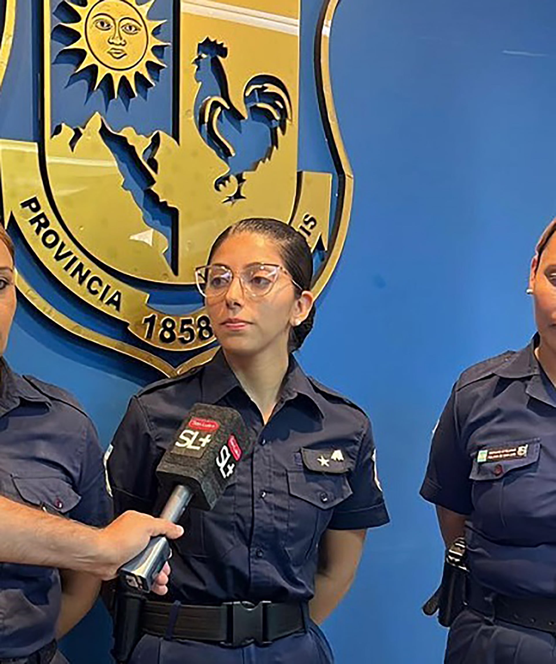 Noelia tiene 25 años, estudia Derecho y se desempeña como agente de policía en la ciudad de San Luis