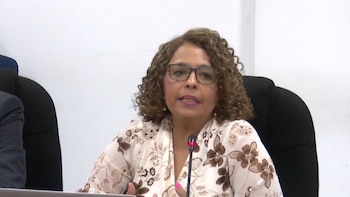 Laura Michelle Arce de Aguilar defiende reasignaciones a Salud y turismo: “La estrategia que emplea el Ejecutivo se apoya en la transformación digital, la atención primaria y la modernización del sistema sanitario”.
