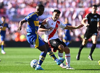 Luis Advíncula no estuvo sólido
