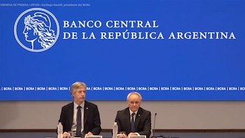 El presidente del BCRA explicó como podría usar los swap con China y EEUU y volvió a hablar del oro: “No tenemos nada en Inglaterra”