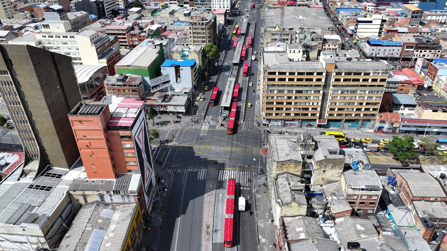 Cierre en Bogotá por obras del Metro: detalles sobre desvíos y horarios