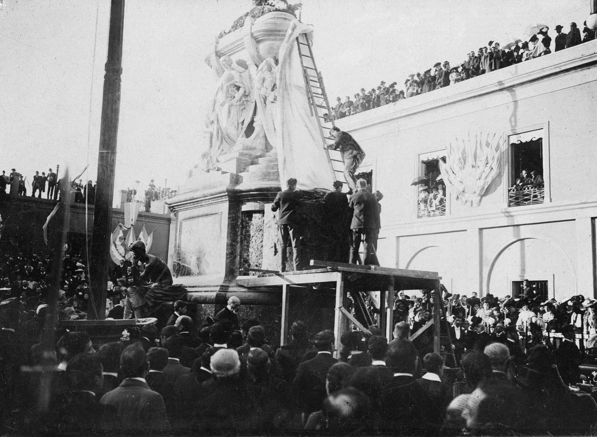 20 de junio de 1902: inauguración del mausoleo que guardan los restos de Manuel Belgrano (Archivo General de la Nación)