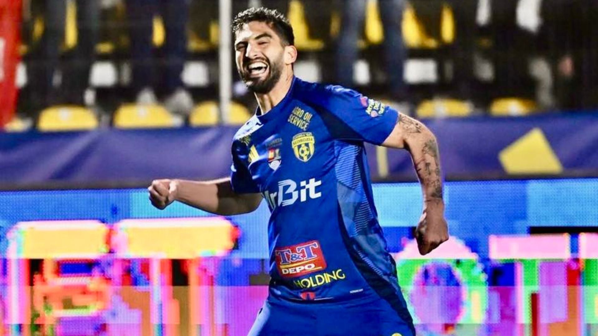 Renato Espinosa acabó su etapa en Unirea Slobozia registrando 9 goles. - Crédito: Difusión