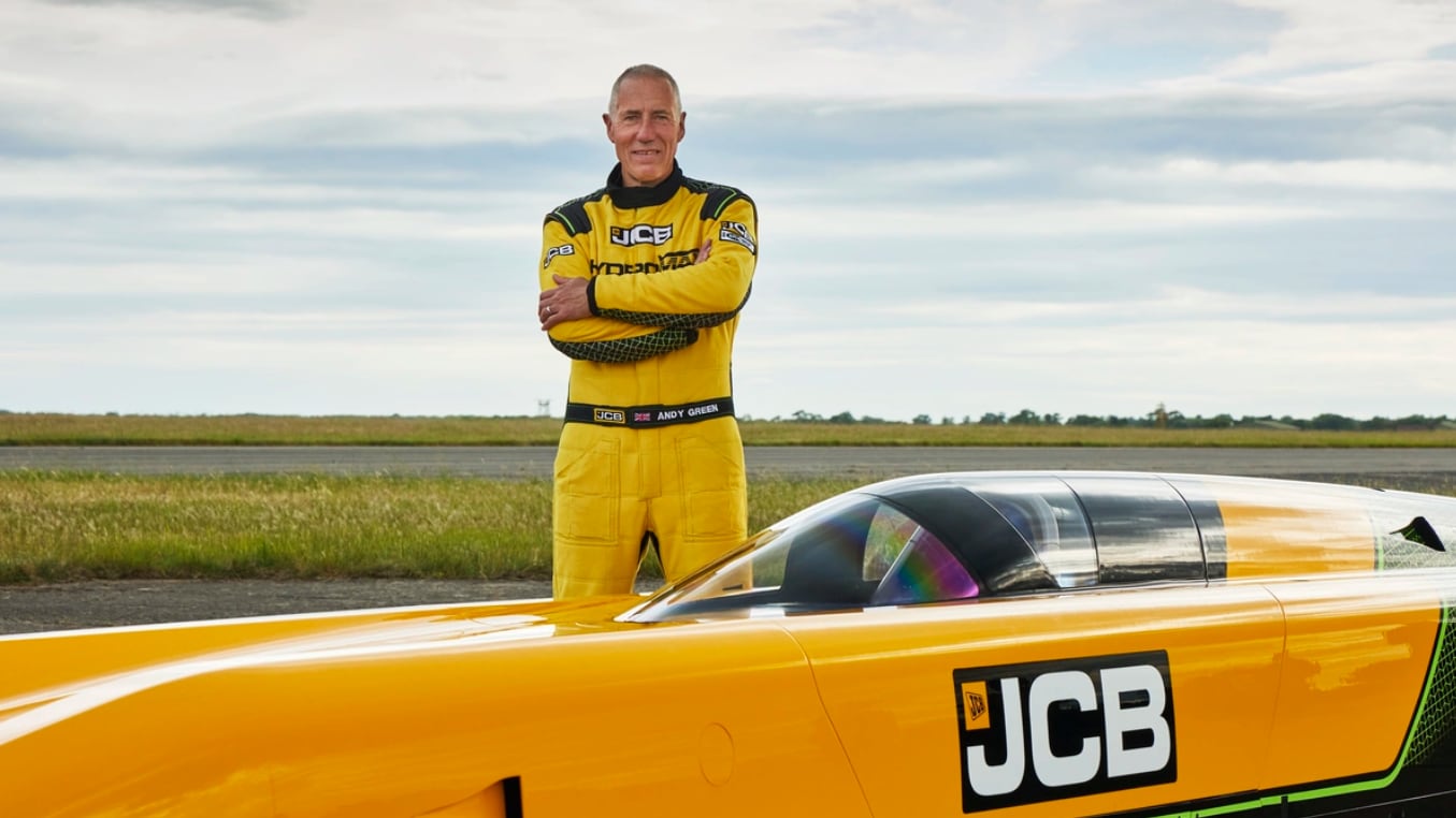 Andy Green vuelve a Bonneville para buscar otro récord de velocidad sobre tierra