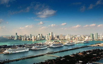 El proyecto ferroviario directo entre el Miami International Airport y PortMiami apunta a transformar la conexión entre los dos principales nodos de transporte de la ciudad (Miami Beach)