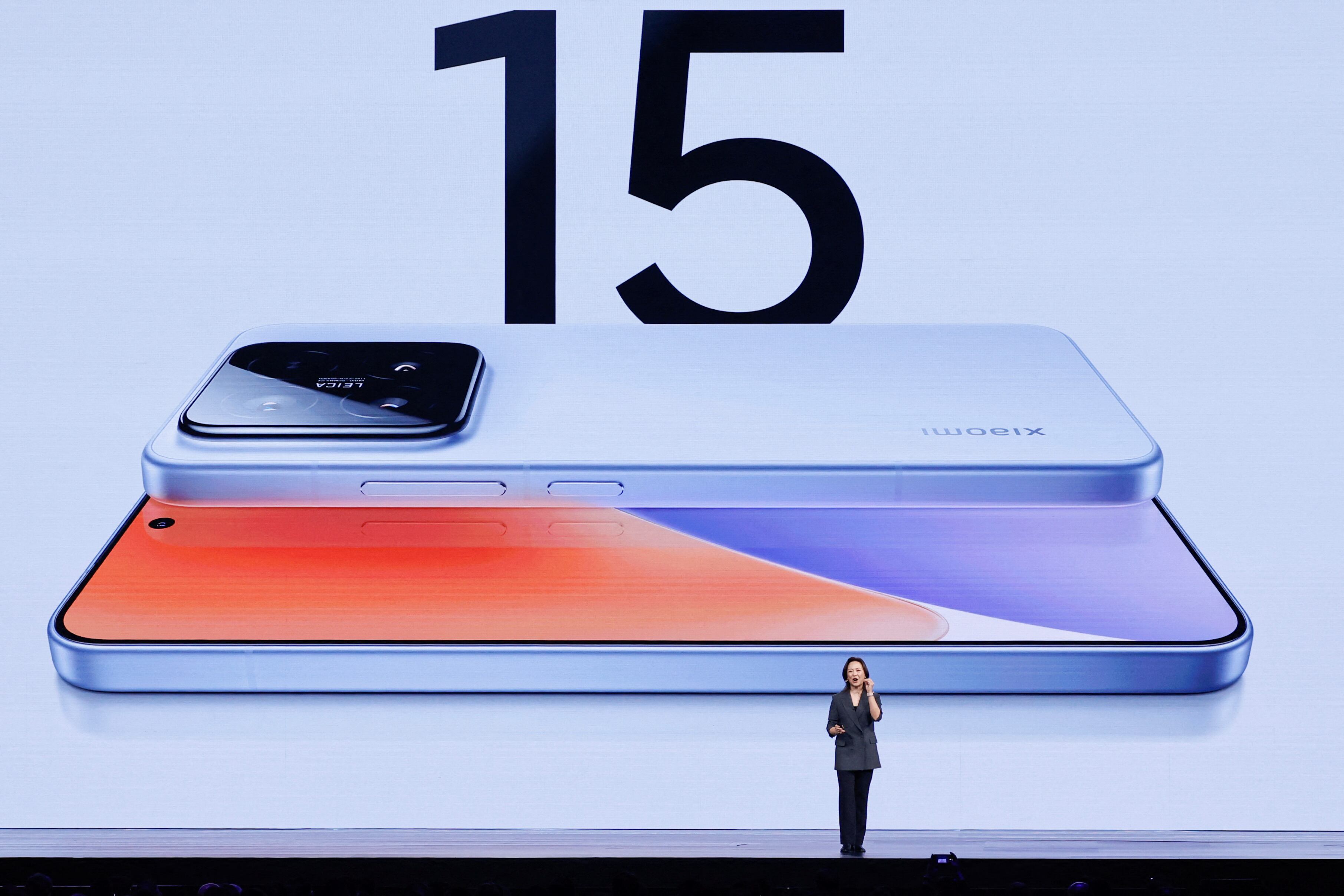 Xiaomi ha anunciado el lanzamiento global de la versión estable de Android 16 acompañada de su sistema HyperOS 2.3. REUTERS/Tingshu Wang
