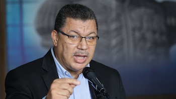 Opositores respaldaron la negociación entre la vieja y actual Asamblea Nacional venezolana para la transición política en el país