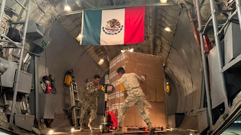 México envía tercer vuelo a Colombia con ayuda humanitaria: suman 58 toneladas