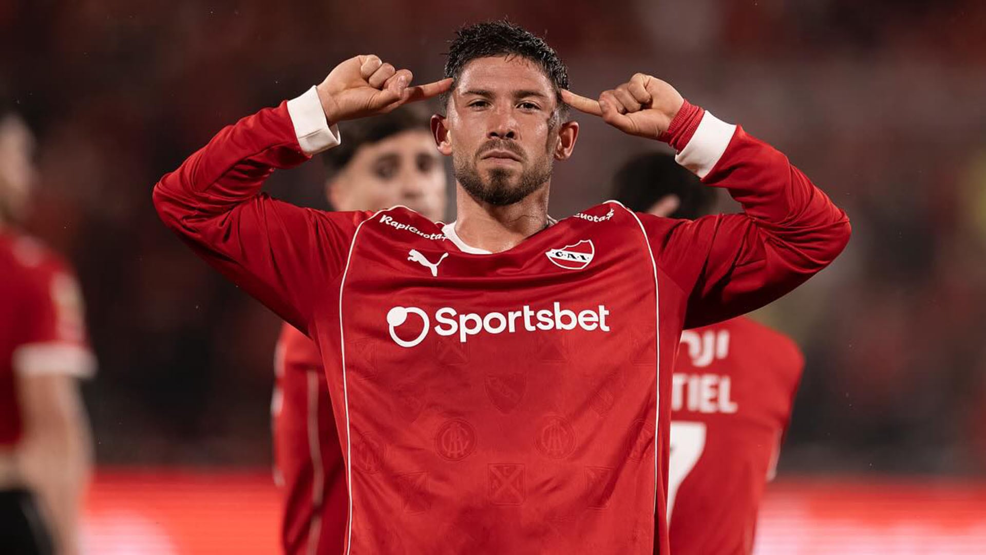 Felipe Loyola, mediocampista chileno de Independiente, podría emigrar a Santos en los próximos días (Foto: @pipe.loyola)